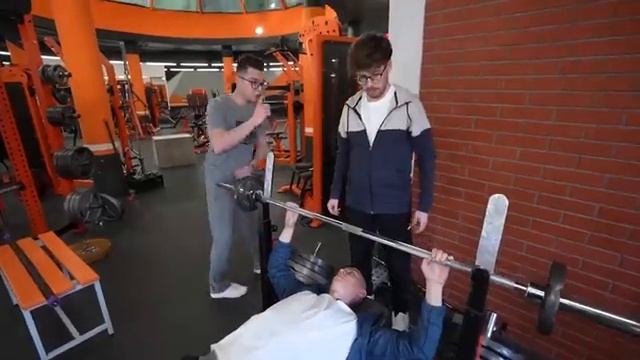 ТИПЫ ЛЮДЕЙ в ТРЕНАЖЕРНОМ ЗАЛЕ ! А4 Влад а4 Видео а4 Влад а4 Бумага Влад а4 Бумага А4 а 4 ВЛАД А4