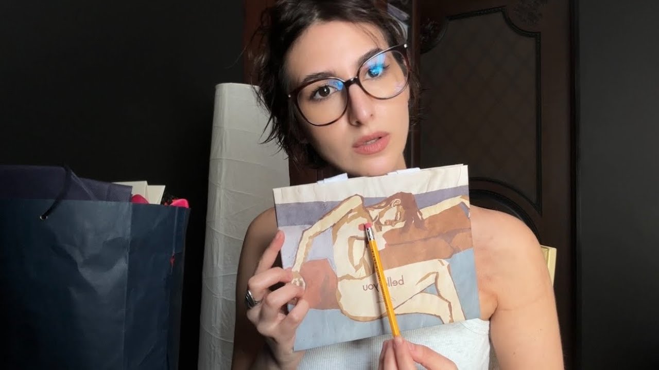 Тихий ASMR: мягкие звуки пакетов и обводка текста