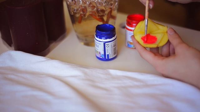 DIY / Сделай сам: рисуем на футболке своими руками (картофелем :O !? )