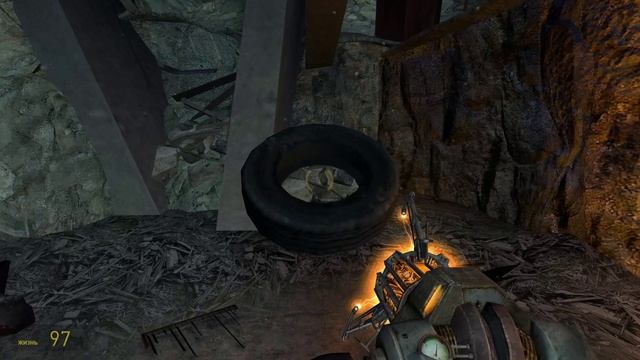 играю в Half-life 2 episode 1      1 часть