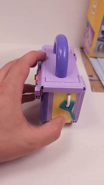LEGO Creator Музыкальное украшение Пианино с кошкой 31392 против Художественной сумки с хранилищем
