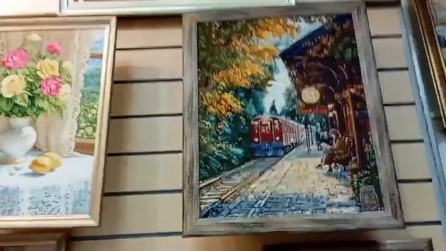Выставка вышивки в рукодельном салоне 
