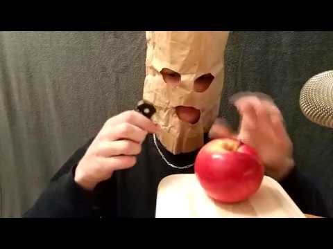 ASMR EATING APPLE 🍎АСМР ЕМ ЯБЛОКО / PAPER BAG ASMR