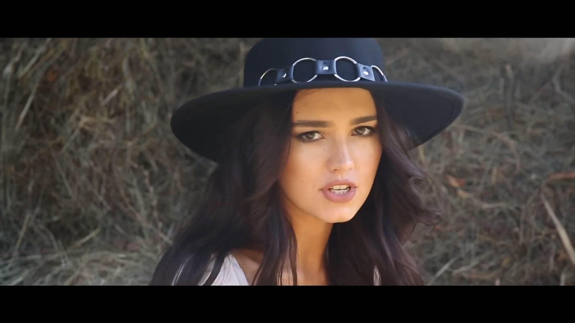 Alannah Myles - Black Velvet (cover By Sershen & Zaritskaya)