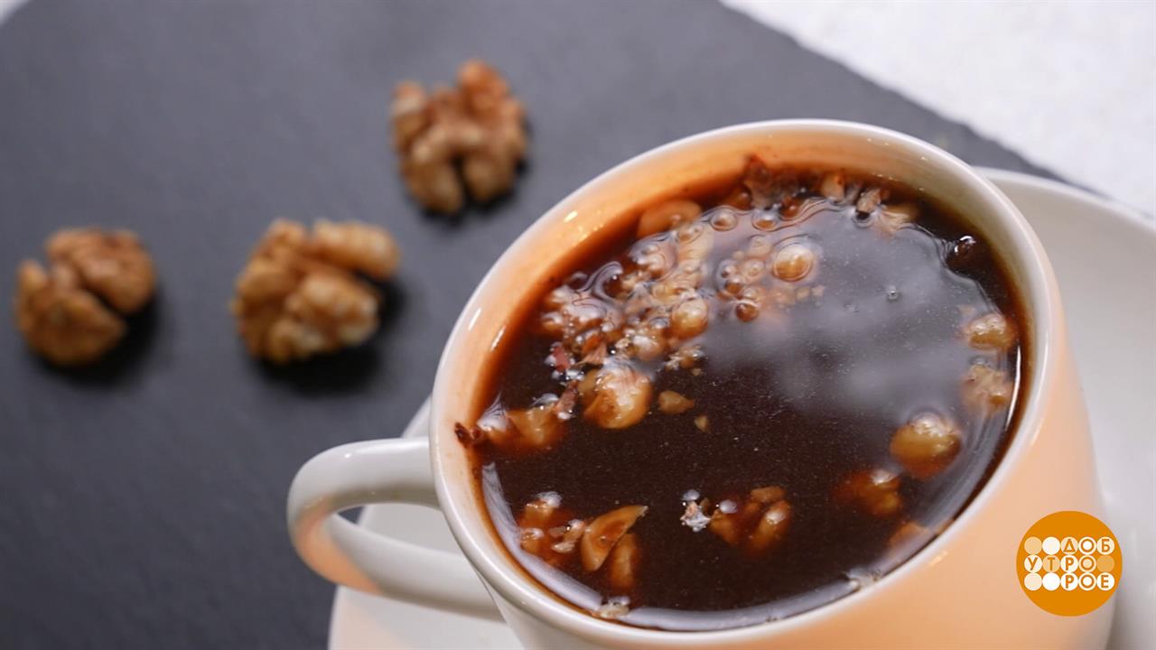 Готовим шоколадный кофе с жареным орехом. Доброе утро. Фрагмент выпуска от 29.09.2026