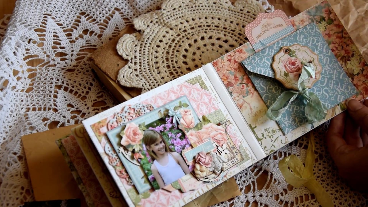 Mini-album Secret Garden Use Graphic45 Paper