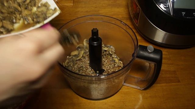Вкусные котлеты из гречки с грибами в мультиварке постное блюдо