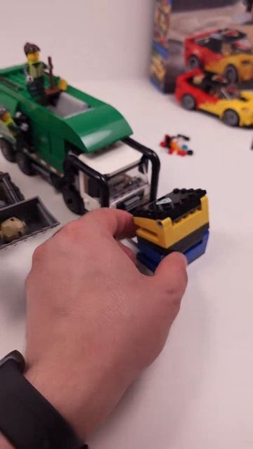 LEGO City Жёлтый экскаватор-погрузчик (60480) против мусоровоза (60495)