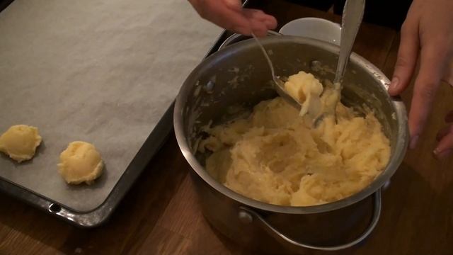 Простой рецепт профитролей из заварного теста дешево и просто дома
