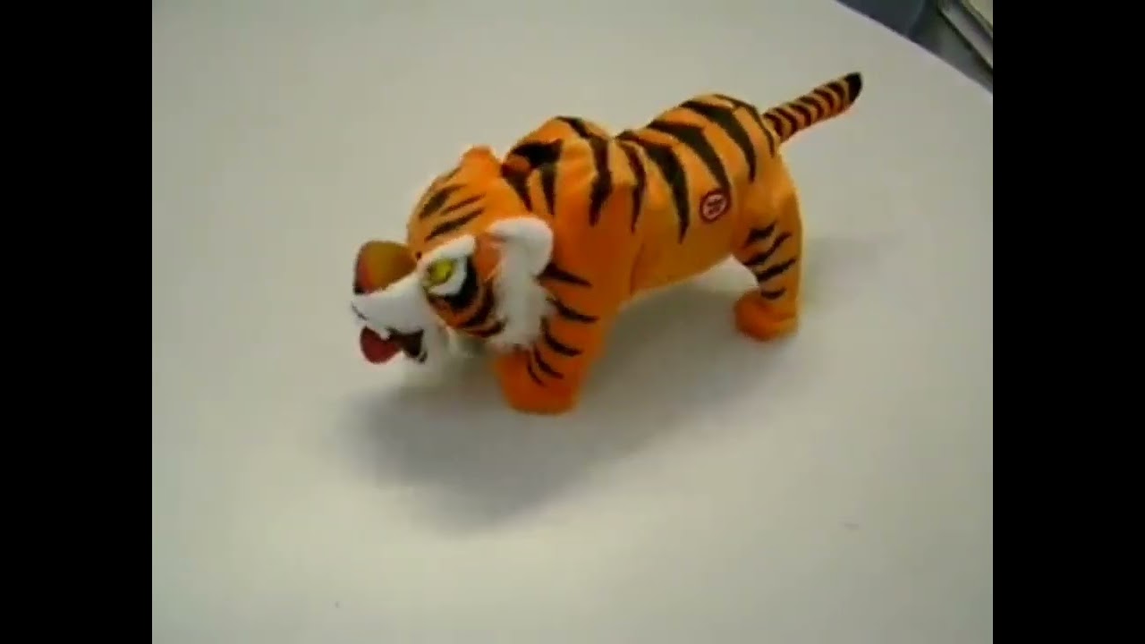 Рычащий тигр