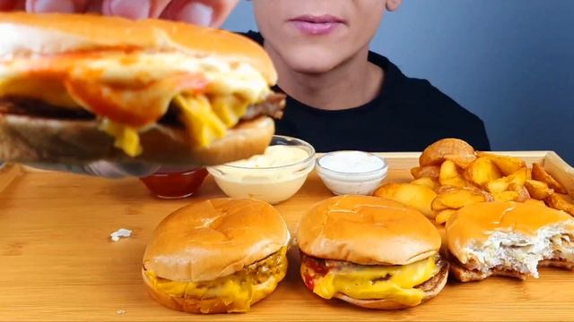 ASMR EATING | BURGER McDonald's | (MUKBANG) 먹기 버거 맥도날드 | АСМР ИТИНГ | БУРГЕРЫ МАКДОНАЛЬДС | МУКБАНГ