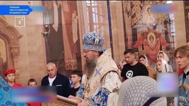 Тысячи людей приложились к деснице святителя Спиридона в Хабаровске 20 09 2026