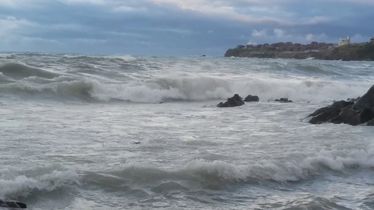Скалы Волны море скалы шторм.