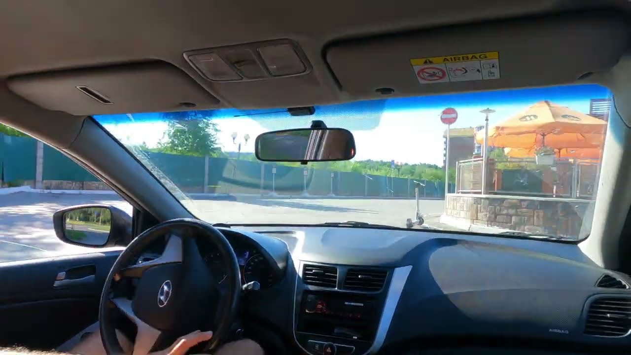 Атмосферная POV прогулка на природе: шум листвы шаги и покой без музыки