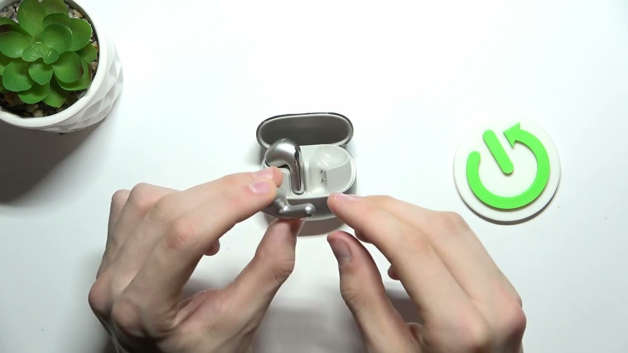 XIAOMI Redmi Buds 5: Где находится микрофон?