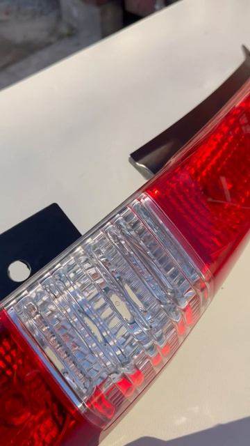 Honda CRV Ll фонарь