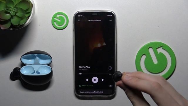 OPPO ENCO BUDS 2: Как регулировать громкость на наушниках