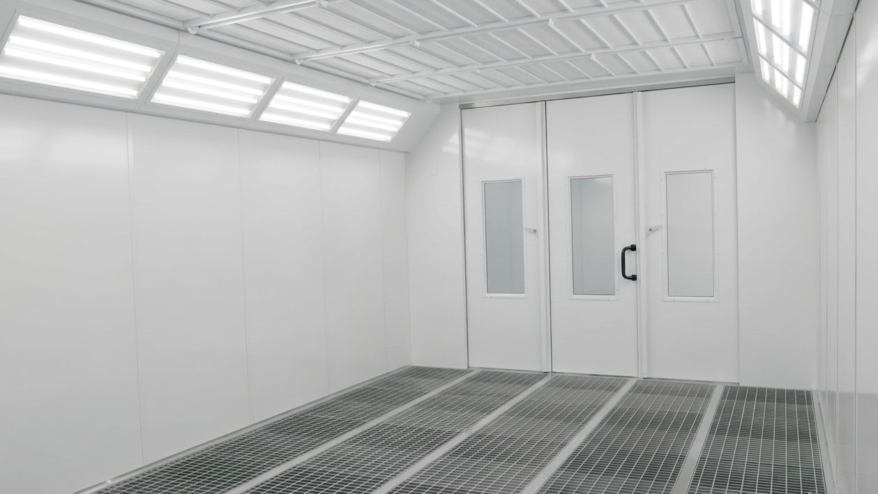 Установка покрасочной камеры Мини-завода в 3D-конструкторе Dubina
