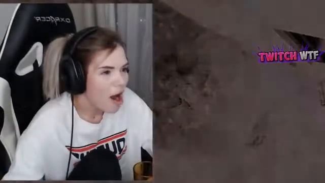Twitch ЛУЧШИЕ МОМЕНТЫ L ЗАСУНУЛА БАНАН Hard Play Разочаровался Сораби в ШОКЕ