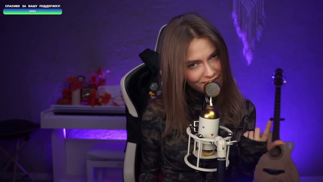 Саша Квашеная - Шёлк (Ваня Дмитриенко) @kvashenaya