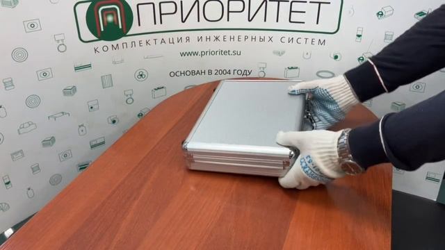 Электронный течеискатель DSZH RLD-382P
