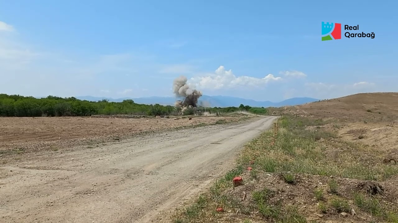 Füzulidə Minanın Partlama Anı/ Moment Of Mine Explosion/ момент взрыва мины