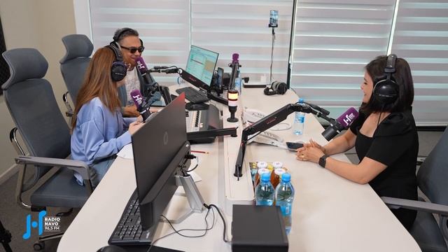 🎧 Радио «Navo96.5FM» – программа «Time-Out» посетила яркая блогер - Sara.