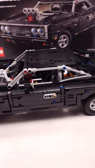 LEGO Technic Fast And Furious Dodge Charger R/T (42231) [1516 деталей]