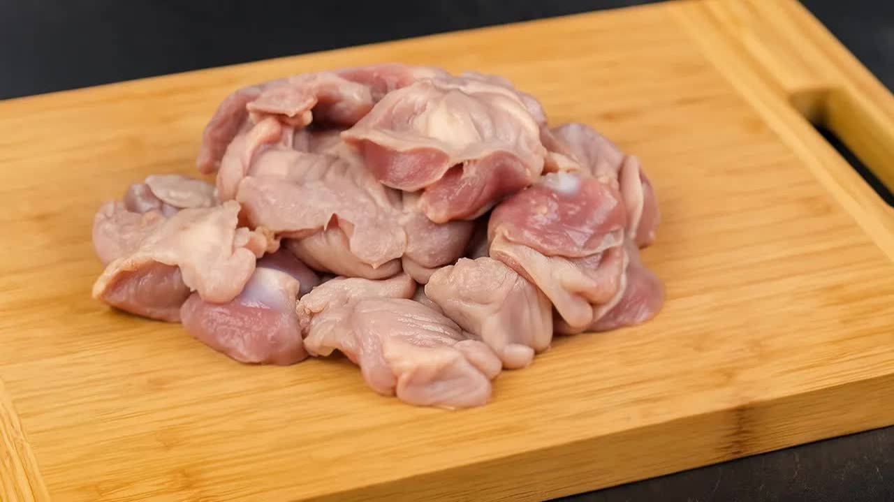 Из Простых Продуктов — Шедевр! Нежные Куриные Желудочки в Соусе!