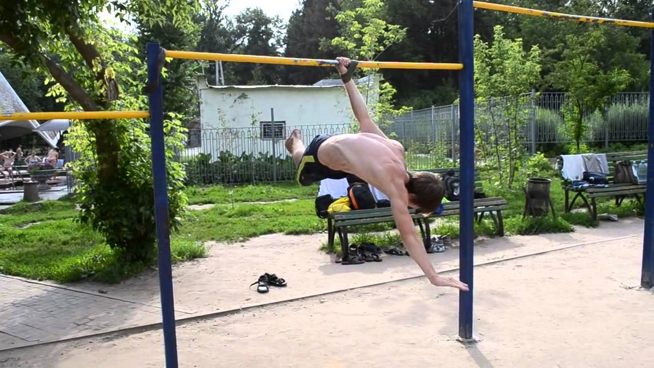 Ласточка на одной)