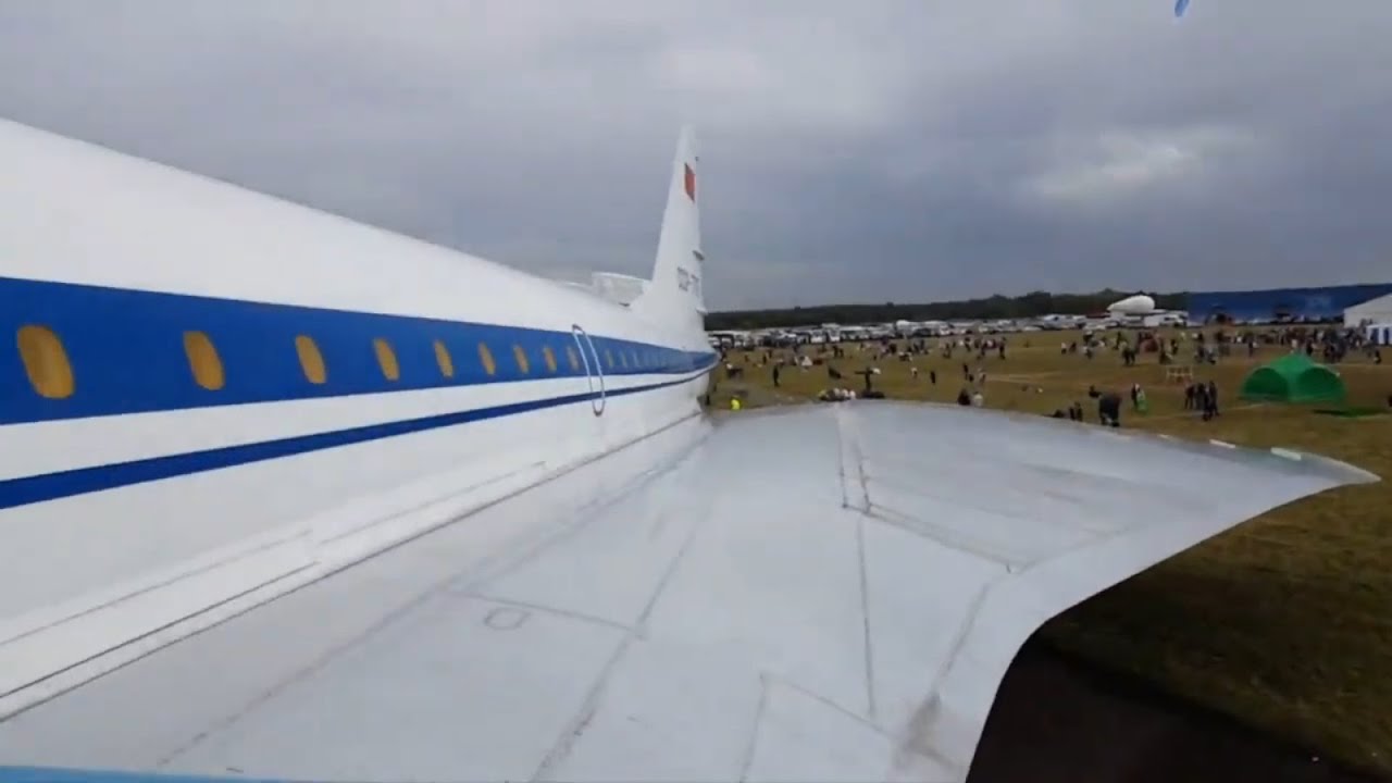 Как выглядит внутри, снизу и шасси Ту-144 / Tupolev Tu-144 From The Inside