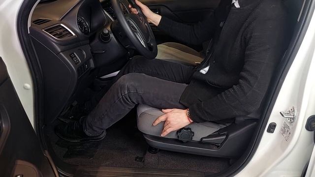 Mitsubishi L200 НОВЫЙ Обзор автомобиля с пробегом в Альянс Select. Чебоксары.