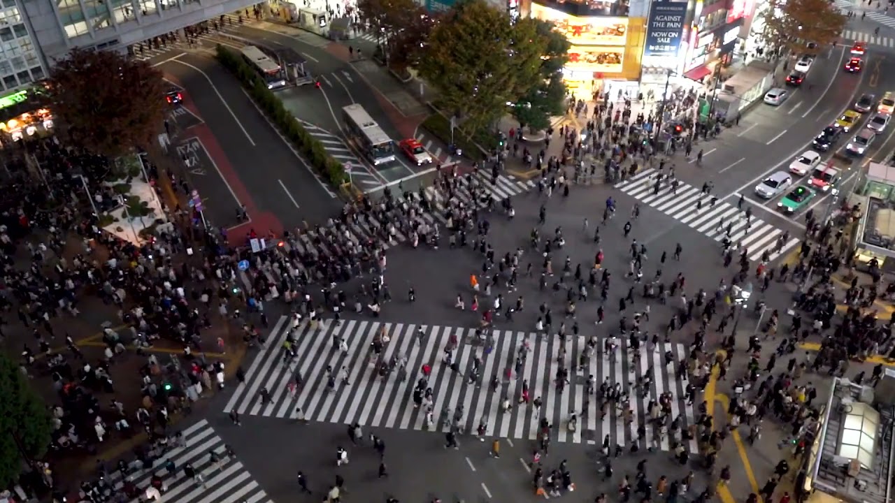 Звук возгласов людей, сигнала машин / The Sound Of People Shouting, Car Horns - ГЗ