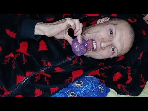 Треш эфир треш звуки  чат сумасшедший.