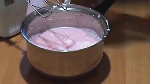 Нежный десерт из сметаны для сладкого стола