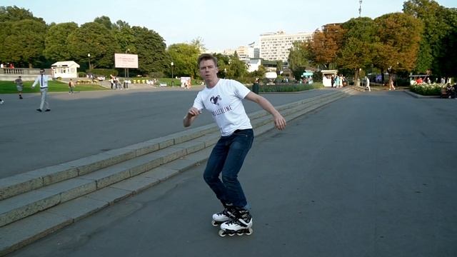 Прыжок «Дрэгон» (Dragon) | Школа роликов RollerLine Роллерлайн в Москве