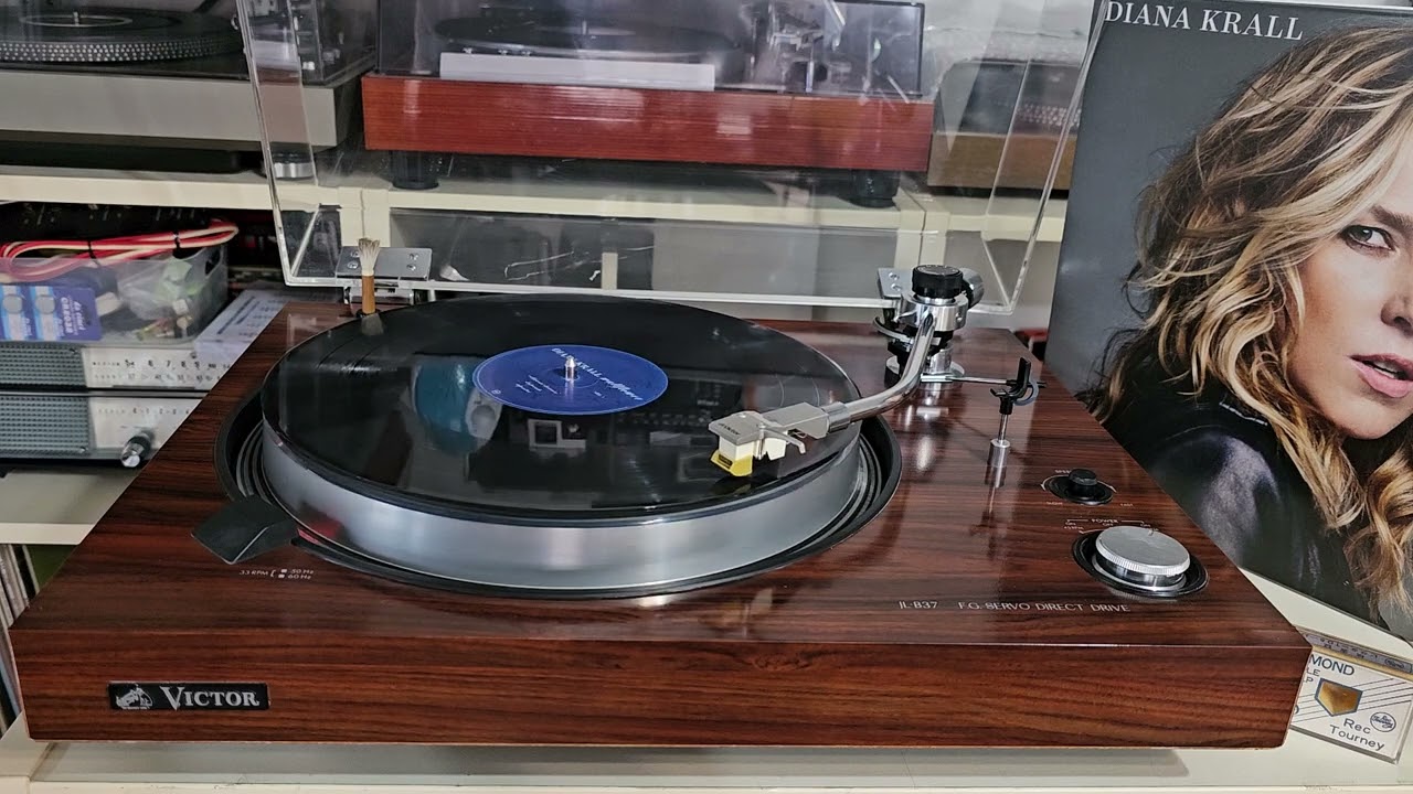 VICTOR JL-B37R. Тест 33 rpm