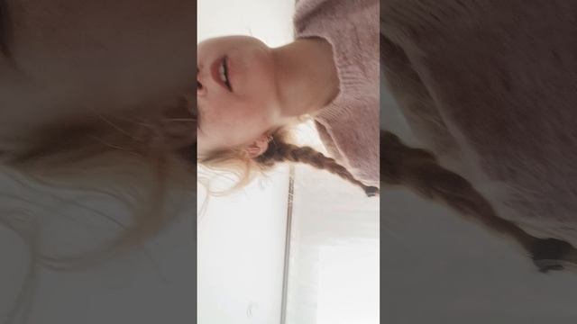 танцы с Викой