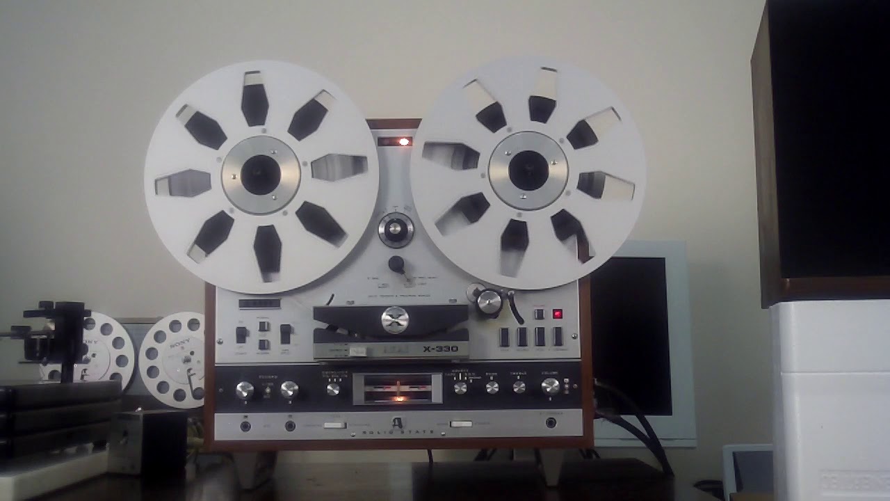 Магическое вращение... AKAI X-330