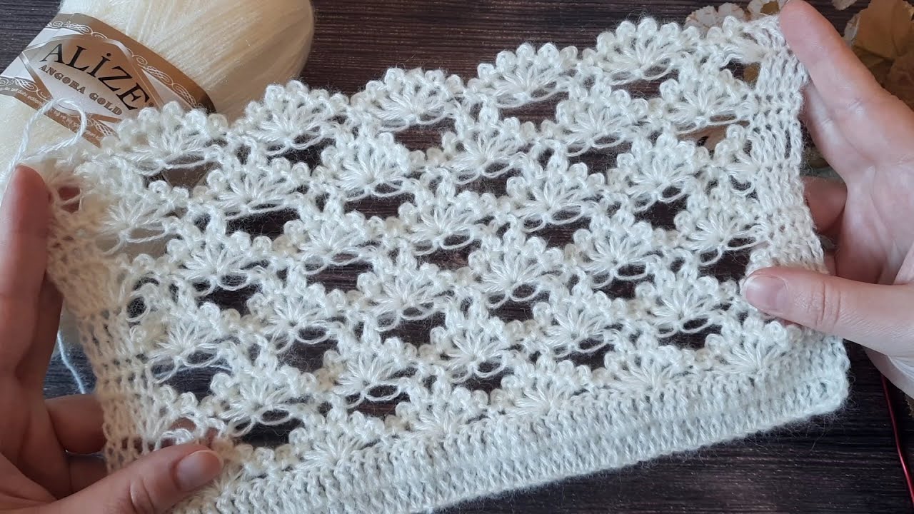 Шикарный кружевной узор для вязания палантина шарфика крючком. N 112.
