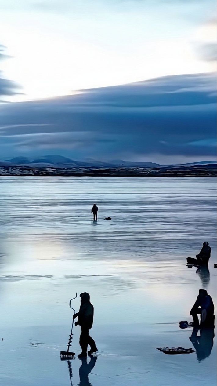 🎣 Когда лучше ловить налима