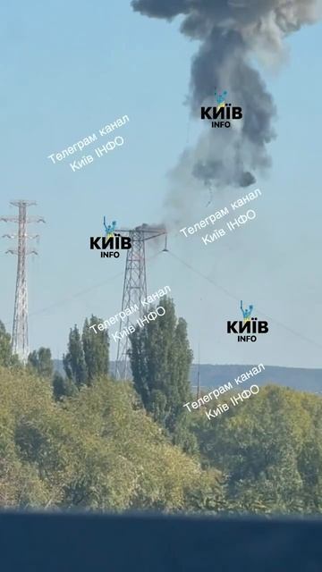 В Киеве введены экстренные отключения электроэнергии, армия России начала уничтожать ЛЭП