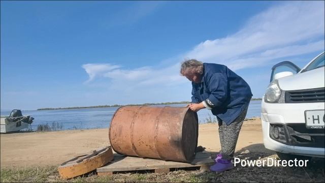 Житейские дела. Уборка урожая. Спасаю бочку. Родители.  Дальний Восток. Ульчский район. 26.27.09.26.