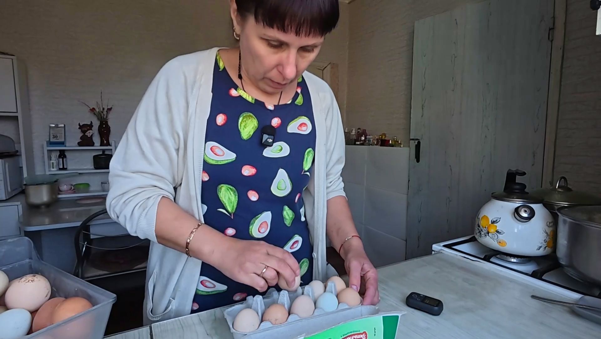 КАШЕВАРЮ ЖАРЮ РЫБУ С УТРА. СОБИРАЕМСЯ К РОДИТЕЛЯМ