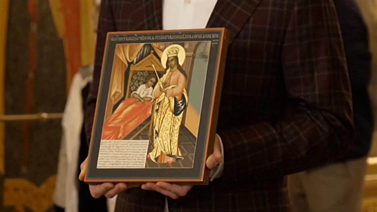 Православная церковь празднует день иконы Божией Матери "Целительница".