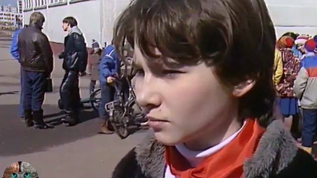 Восьмиклассница Оля Златогорская 1988 год