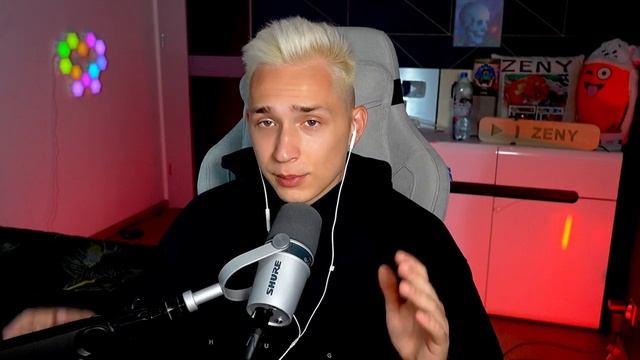 [Зени]У меня есть важный разговор