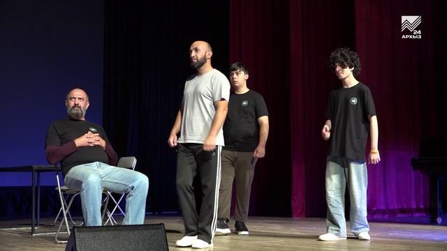 В Черкесске готовят премьеру сатирической комедии «Рабы власти» по пьесе Ч. Муратова