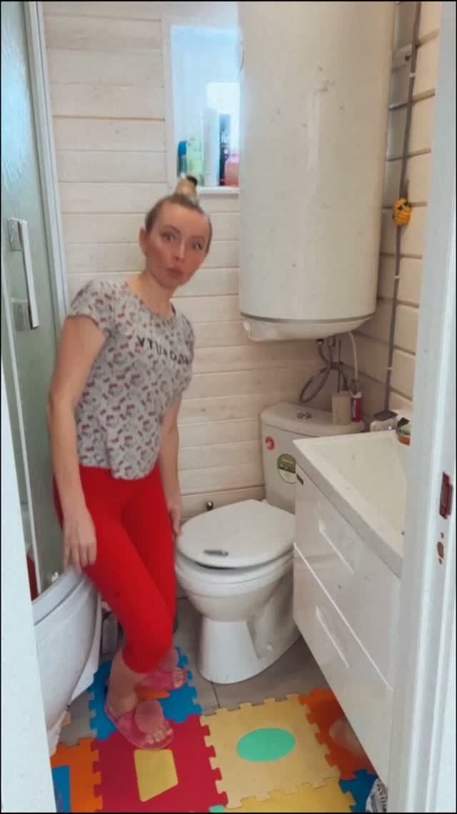 Сиреноголовый Картун Кэт Хаги Ваги в реальной жизни