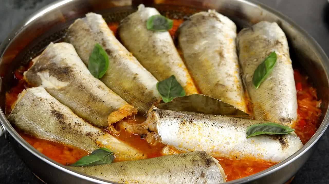 РЫБА ХЕК! Вот как надо готовить! Это один из Лучших и Вкусных рецептов!